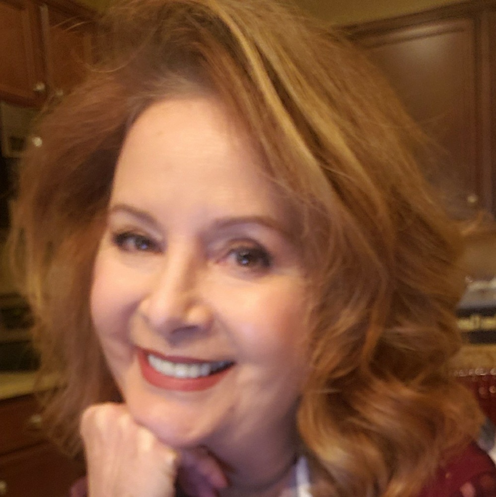 Meet your Posher, Sandy